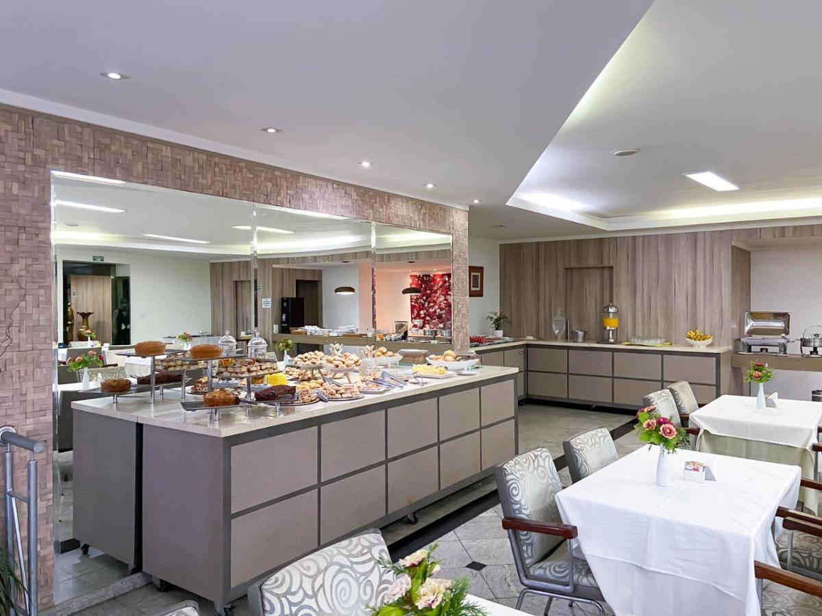 Umuarama Plaza Hotel By Castelo Itaipava Гояния Екстериор снимка