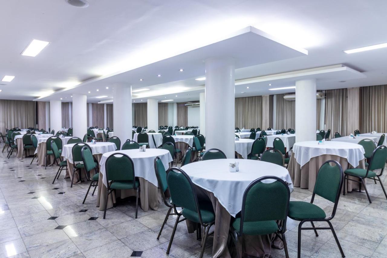Umuarama Plaza Hotel By Castelo Itaipava Гояния Екстериор снимка
