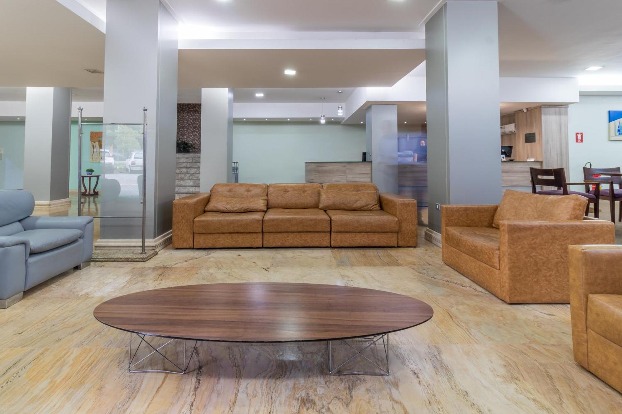 Umuarama Plaza Hotel By Castelo Itaipava Гояния Екстериор снимка