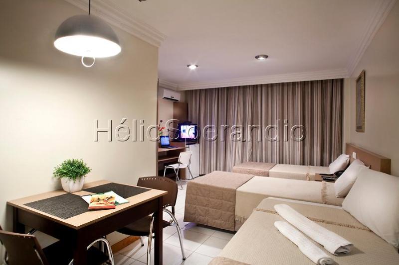 Umuarama Plaza Hotel By Castelo Itaipava Гояния Екстериор снимка